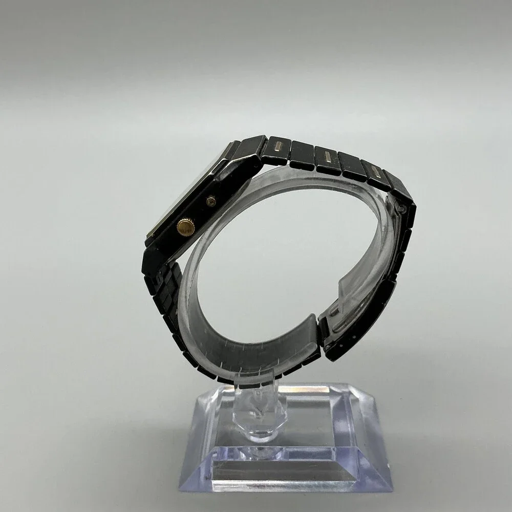 Vintage Pulsar V031-5000 Mens Watch 31mm Black Gold Tone Ana Digi New Battery 6